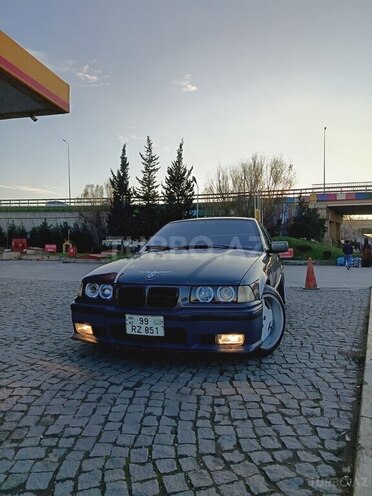 BMW 320 1993, 380,000 km - 2.0 l - Bakı