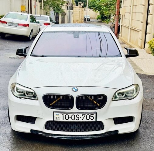 BMW 528-12