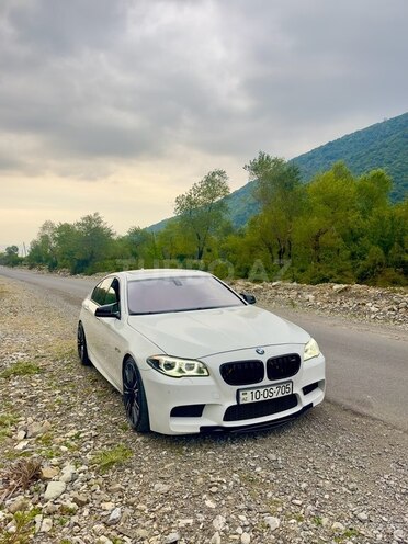 BMW 528-11