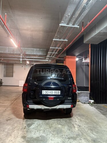 Mitsubishi Pajero 2007, 331,000 km - 3.0 l - Bakı