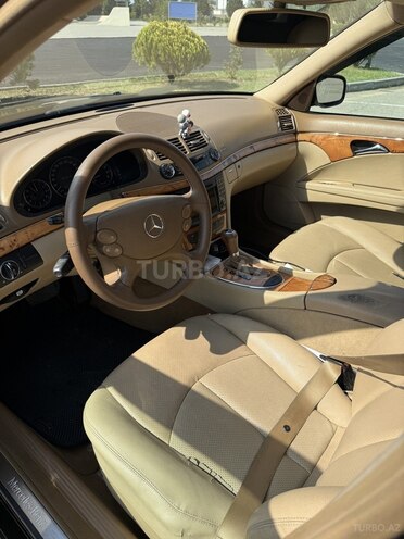 Mercedes E 280 2008, 318,000 km - 3.0 l - Xaçmaz