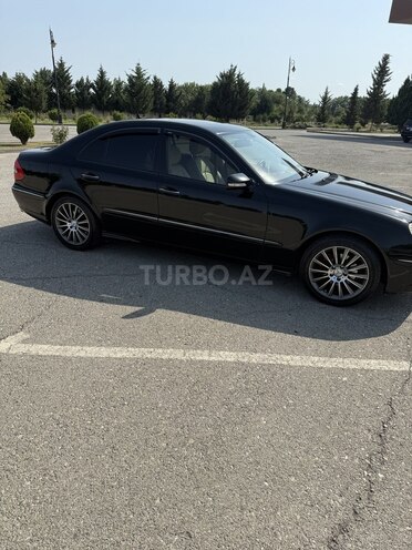 Mercedes E 280 2008, 318,000 km - 3.0 l - Xaçmaz