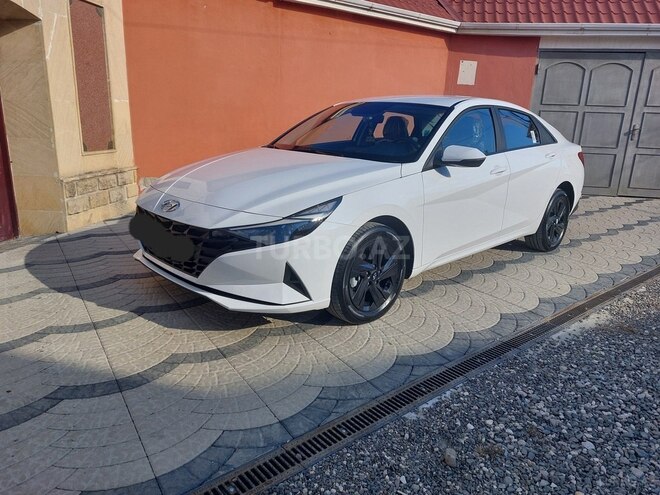 Hyundai Elantra 2023, 13,000 km - 1.6 l - Quba