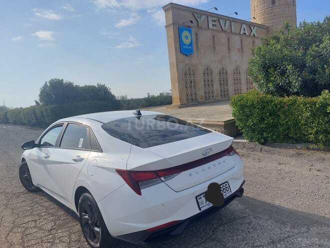 Hyundai Elantra 2023, 13,000 km - 1.6 l - Quba