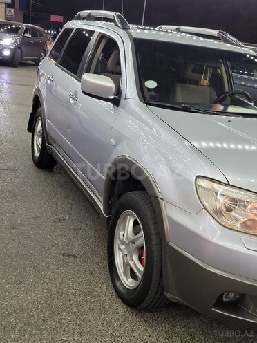 Mitsubishi Outlander 2005, 250,000 km - 2.4 l - Bakı