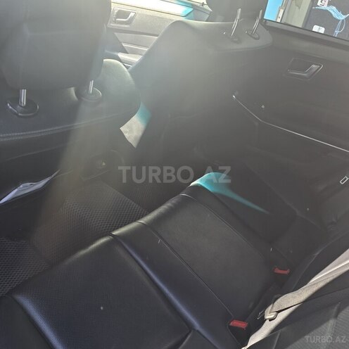 Mercedes E 200 2014, 288,000 km - 2.1 l - Bakı