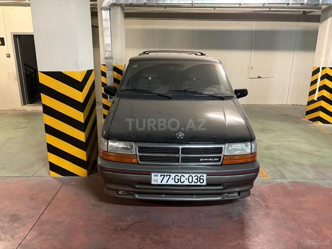 Chrysler Voyager-18