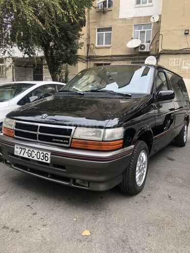 Chrysler Voyager-4