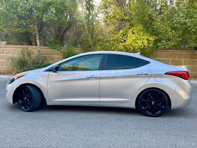 Hyundai Elantra 2013, 225,308 km - 1.8 l - Bakı