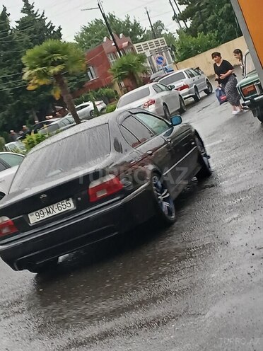 BMW 523 1998, 265,800 km - 2.5 l - Balakən