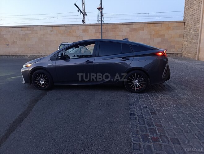 Toyota Prius Prime 2021, 29,000 km - 1.8 l - Bakı