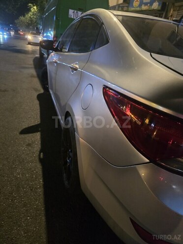 Hyundai Accent 2014, 448,328 km - 1.6 л - Bakı