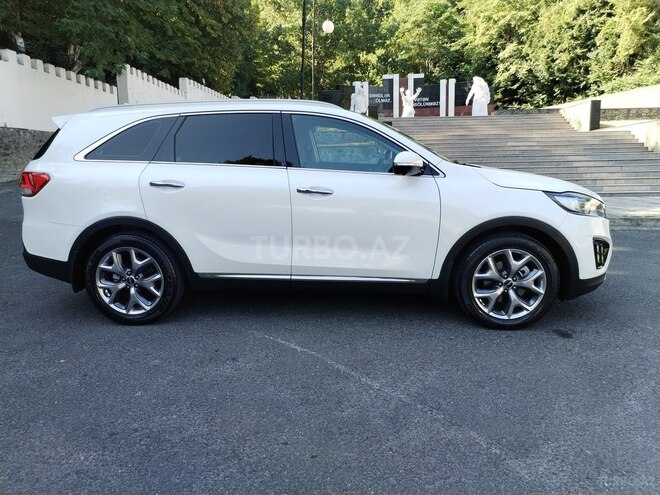 Kia Sorento-4