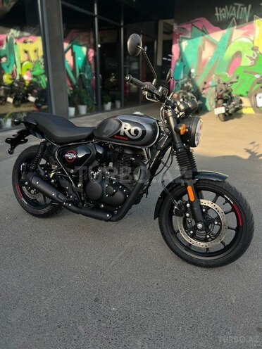 Royal Enfield Hunter 350-1