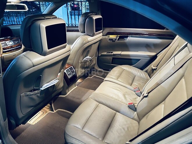 Mercedes S 550 2010, 184,000 km - 5.5 l - Bakı