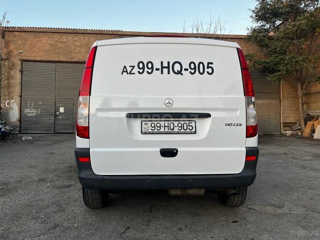 Mercedes Vito-2
