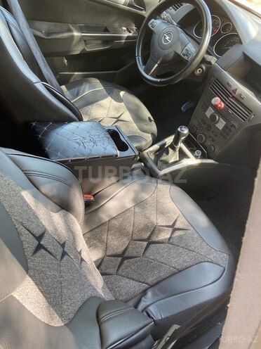 Opel Astra 2005, 300,000 km - 1.4 l - Sumqayıt