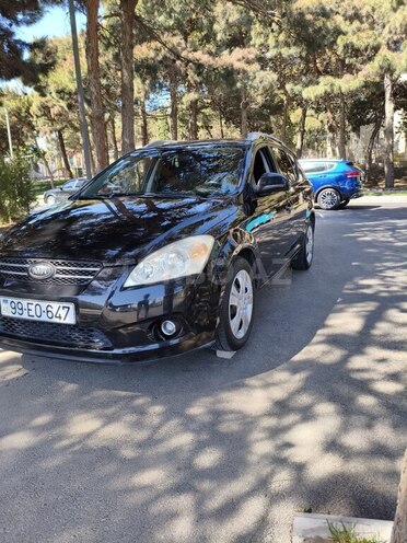 Kia  2007, 260,000 km - 1.4 l - Bakı