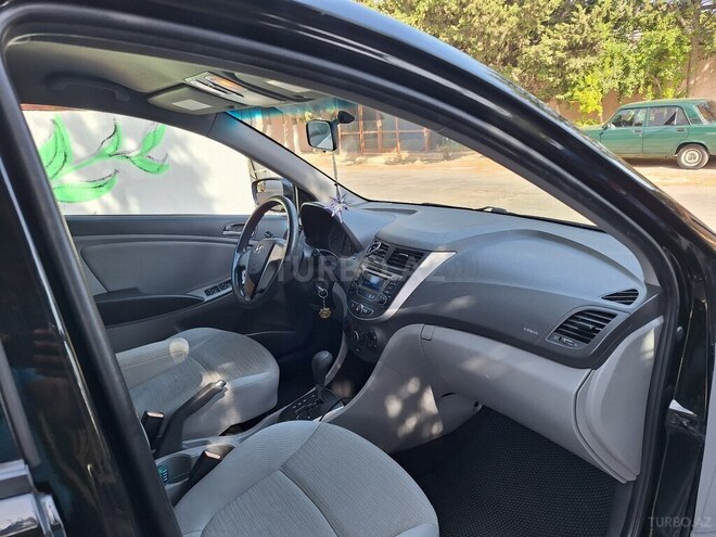 Hyundai Accent 2014, 302,959 km - 1.6 l - Bakı