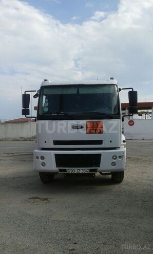 Ford Cargo-1