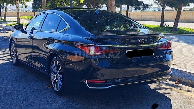 Lexus ES 300h 2021, 56,000 km - 2.5 л - Bakı
