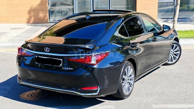 Lexus ES 300h 2021, 56,000 km - 2.5 л - Bakı