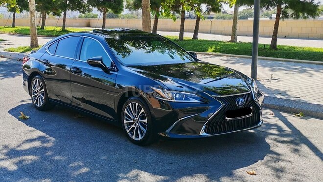 Lexus ES 300h 2021, 56,000 km - 2.5 л - Bakı
