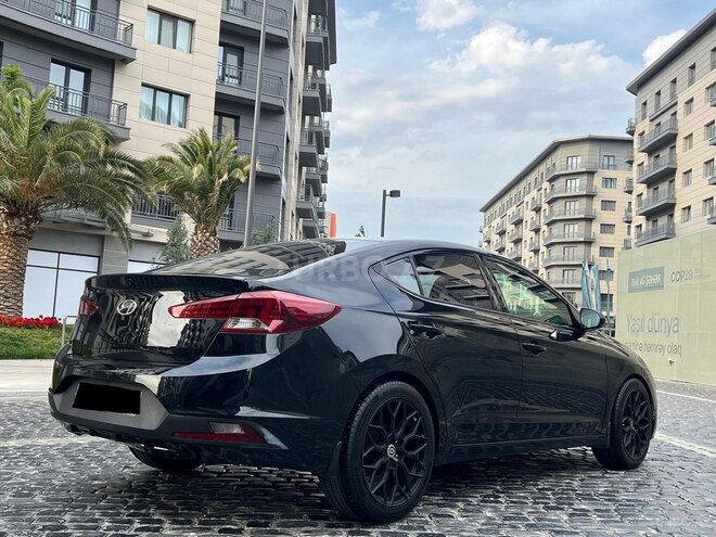 Hyundai Elantra 2019, 146,450 km - 2.0 l - Bakı