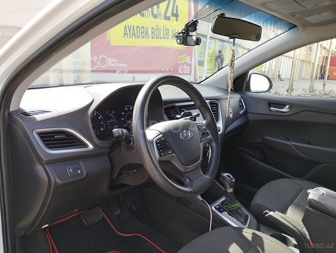 Hyundai Accent 2018, 140,013 km - 1.6 l - Bakı