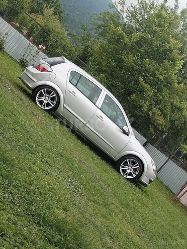 Opel Astra 2004, 330,000 km - 1.4 л - Bakı