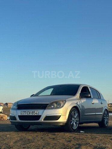 Opel Astra 2004, 330,000 km - 1.4 л - Bakı