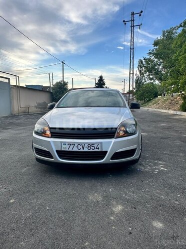 Opel Astra 2004, 330,000 km - 1.4 л - Bakı