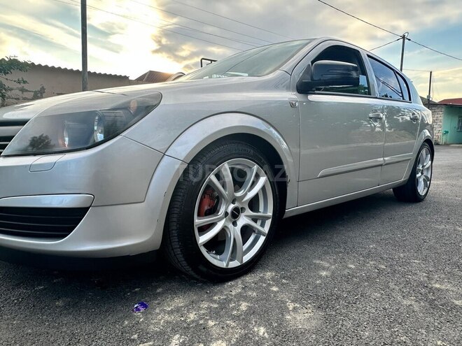 Opel Astra 2004, 330,000 km - 1.4 л - Bakı