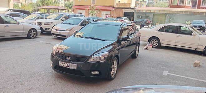 Kia  2011, 343,300 km - 1.6 l - Bakı