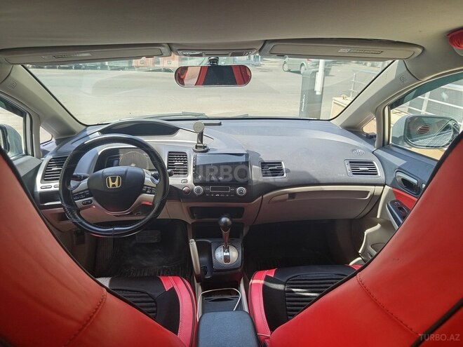 Honda Civic 2006, 317,000 km - 1.3 л - Bakı