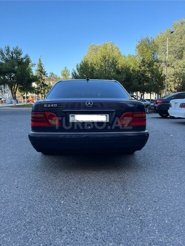 Mercedes E 240 1998, 450,000 km - 2.4 l - Xırdalan