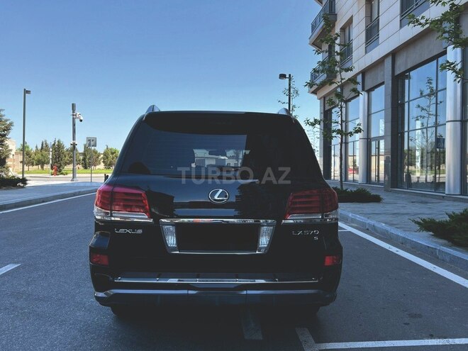 Lexus LX 570 2013, 134,500 km - 5.7 л - Bakı