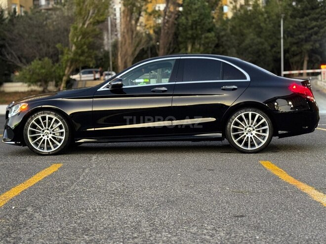 Mercedes C 300 2017, 61,000 km - 2.0 l - Bakı