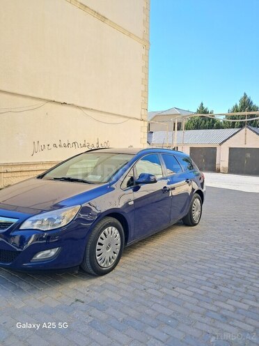 Opel Astra 2011, 265,000 km - 1.3 l - Bakı