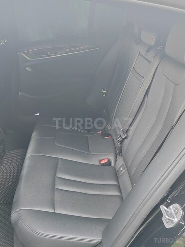 BMW 530e 2018, 121,000 km - 2.0 l - Balakən