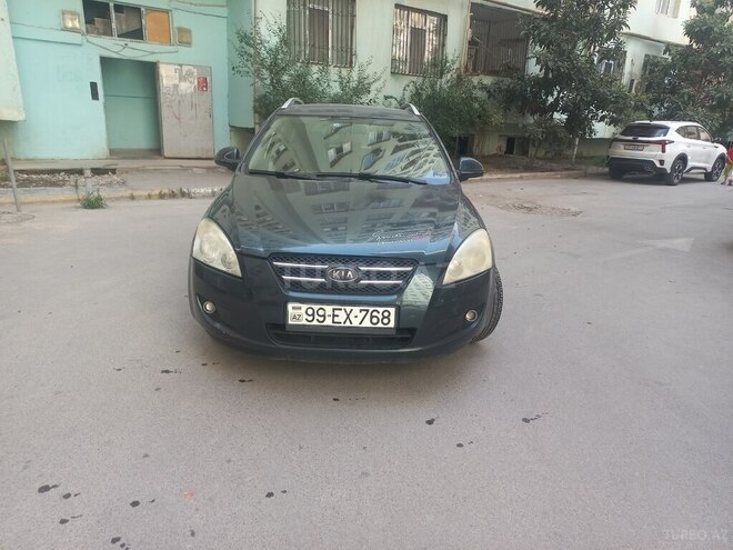 Kia Ceed 2008, 279,000 km - 1.6 л - Bakı