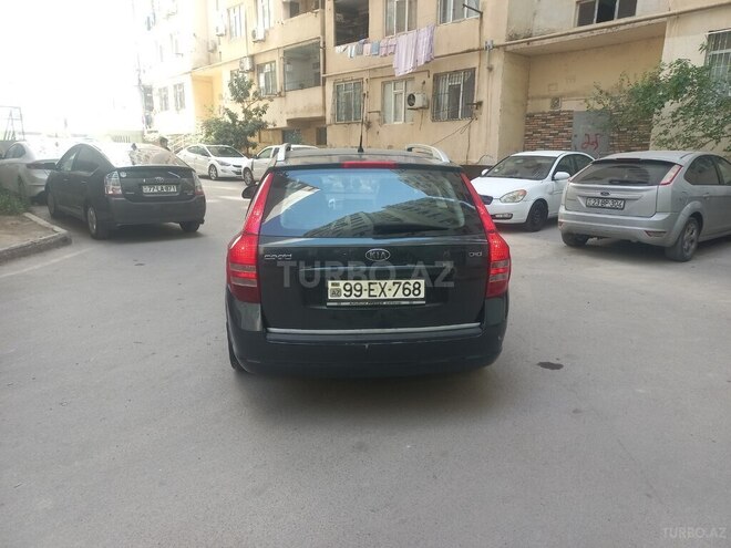 Kia Ceed 2008, 279,000 km - 1.6 л - Bakı