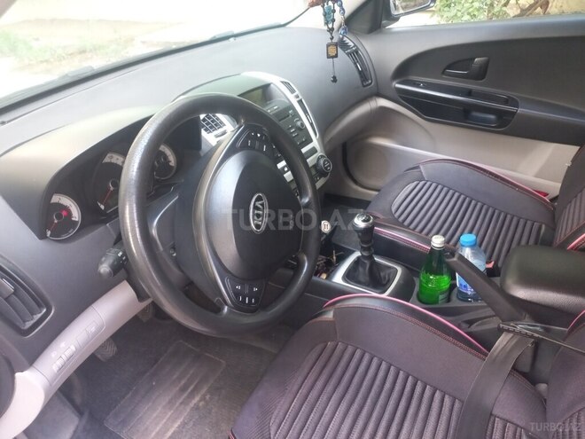 Kia Ceed 2008, 279,000 km - 1.6 л - Bakı