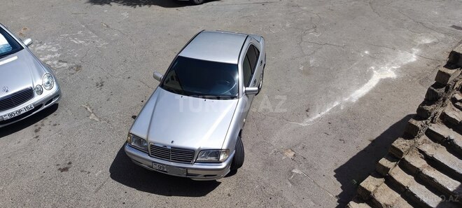 Mercedes C 220 1999, 355,000 km - 2.2 l - Bakı