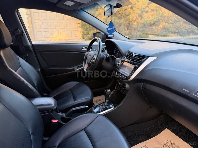 Hyundai Accent 2015, 174,000 km - 1.4 l - Bakı