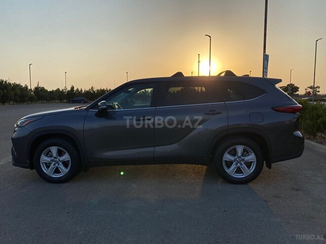 Toyota Highlander 2023, 37,777 km - 2.5 l - Bakı