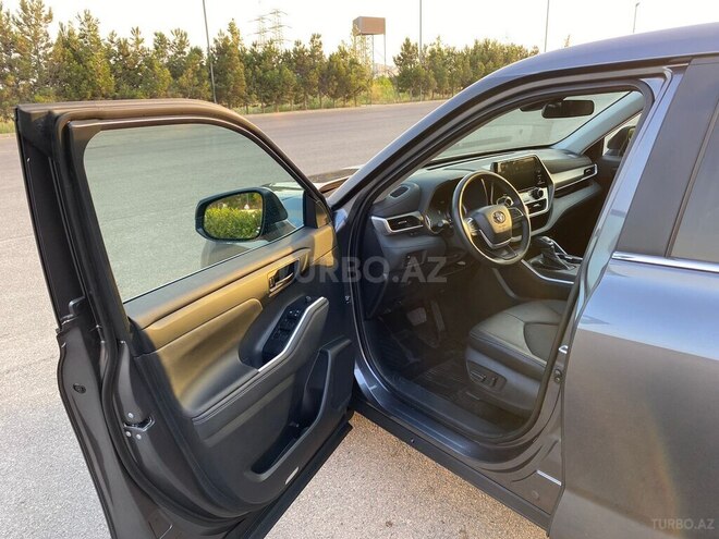 Toyota Highlander 2023, 37,777 km - 2.5 l - Bakı