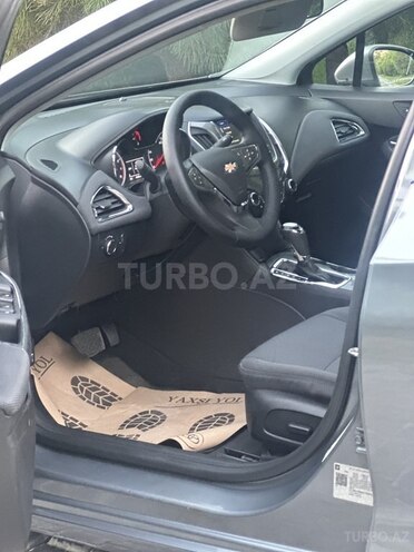 Chevrolet Cruze 2018, 303,200 km - 1.4 л - Bakı