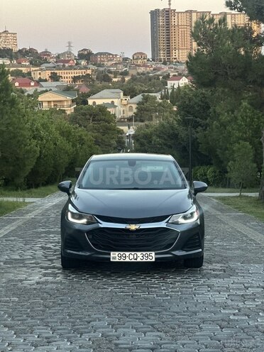 Chevrolet Cruze 2018, 303,200 km - 1.4 л - Bakı