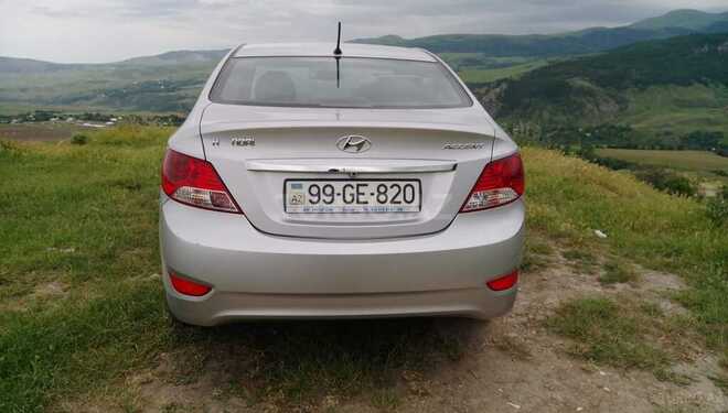 Hyundai Accent 2013, 272,000 km - 1.6 л - Bakı